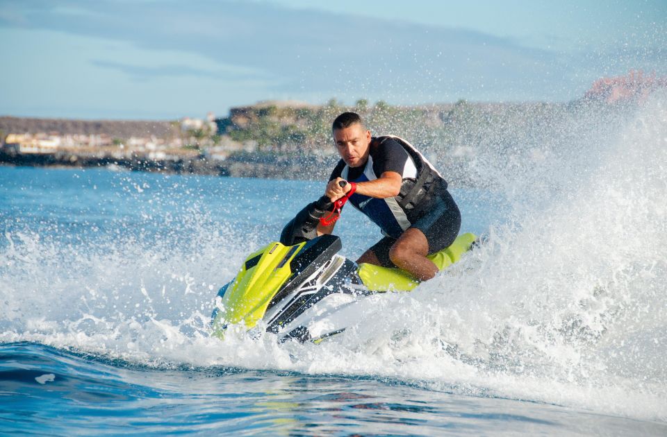 From St. Julians: Jet Ski Safari to the North of Malta - Group Size and Language