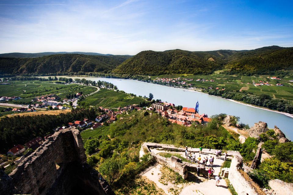 From Vienna: Wachau Valley Day Tour With Wine Tasting - Detailed Itinerary