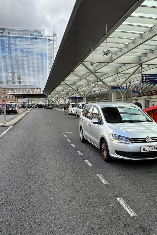 Heathrow Airport to Luton Airport - Private Transfer - Waiting Time Policy