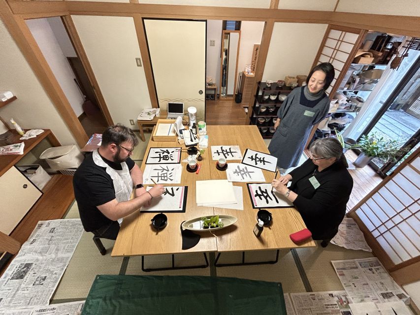 Kyoto: Local Home Visit and Japanese Calligraphy Class - Art Class Description