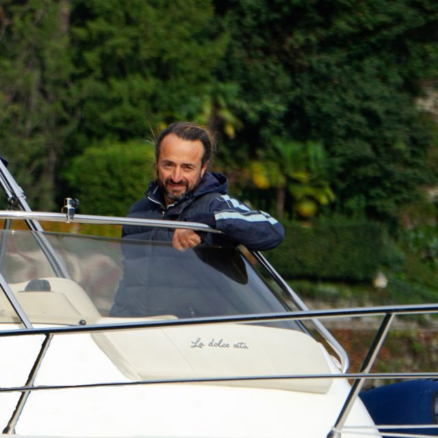 Lake Como: Glamour Private Tour 3 Hours Eolo Boat - Boat Description