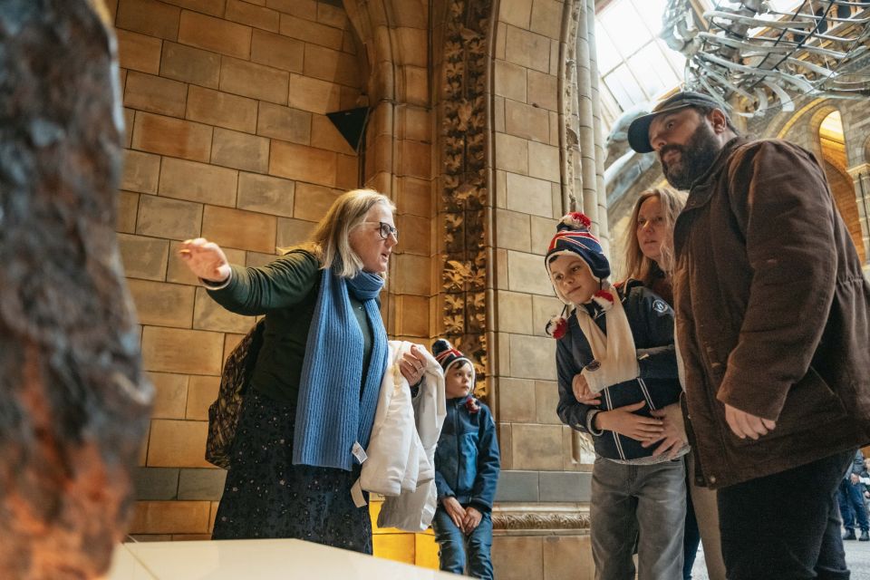 London: Natural History Museum Private Guided Family Tour - Tour Experience