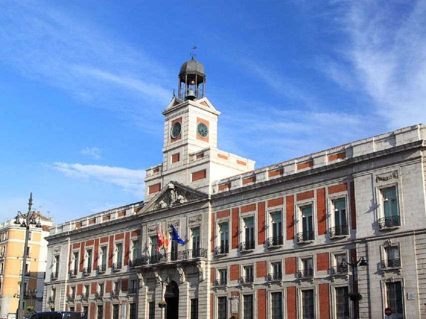 Madrid: 2-Hour City Highlights Guided Walking Tour - Tour Description