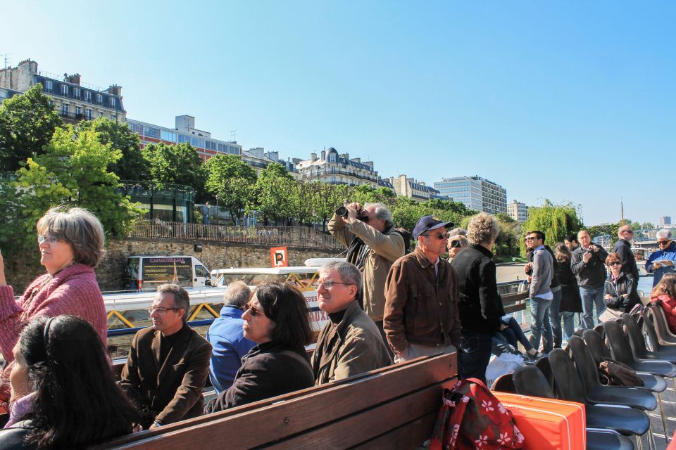 Paris: Seine River and Canal Saint-Martin Cruise - Meeting Point and Essentials