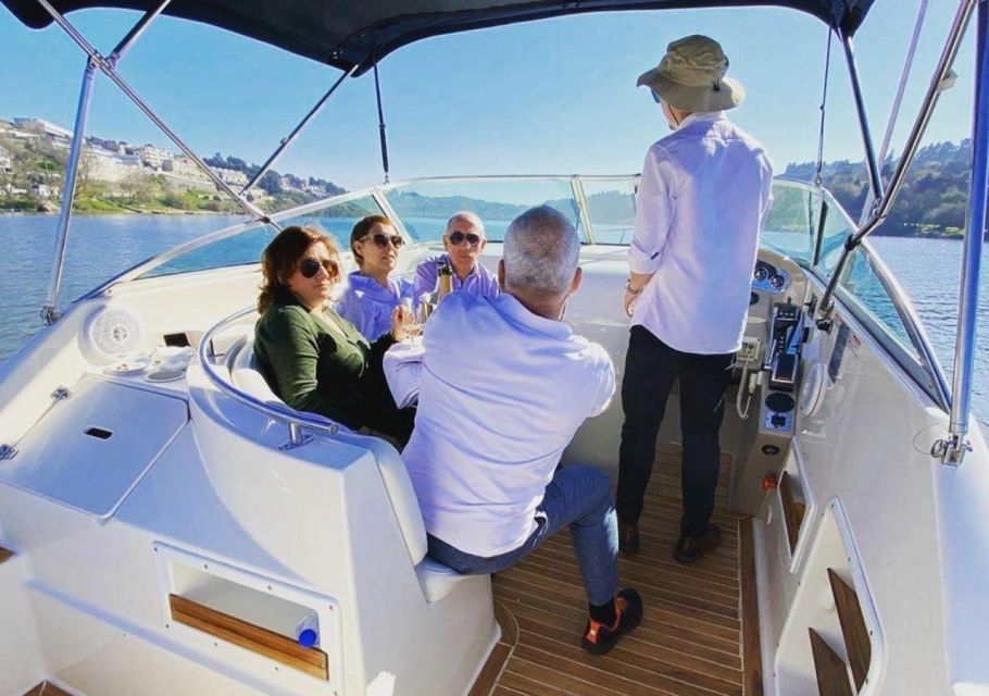 Porto: Douro River Boat Tour With Tasting - Meeting Point and Cancellation Policy