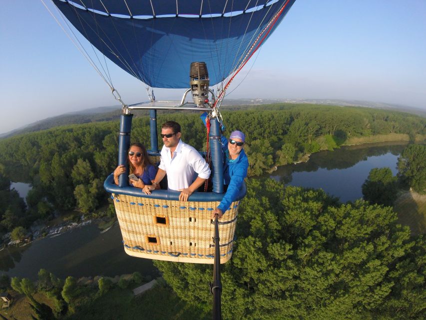 Private Balloon Flight for Two or 4 Pax From Barcelona - Restrictions