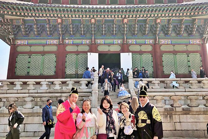 Private Tour : Royal Palace & Traditional Villages Wearing Hanbok - Gyeongbokgung Palace Tour Highlights