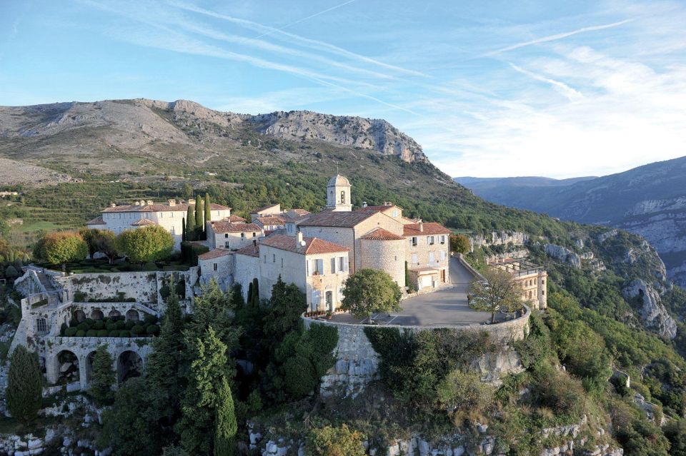 Provencal Countryside, Medieval Village & Lake Private Tour - Itinerary Overview