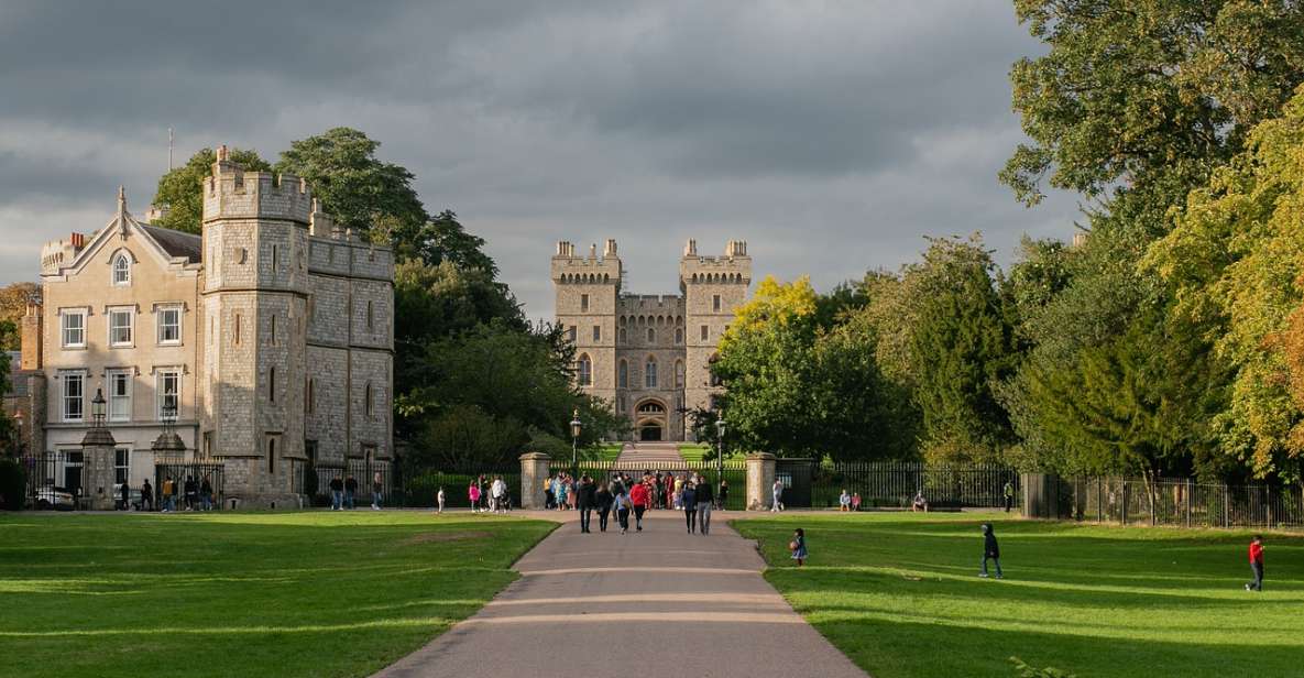 Royal Windsor Castle Tour Private Including Tickets - Itinerary