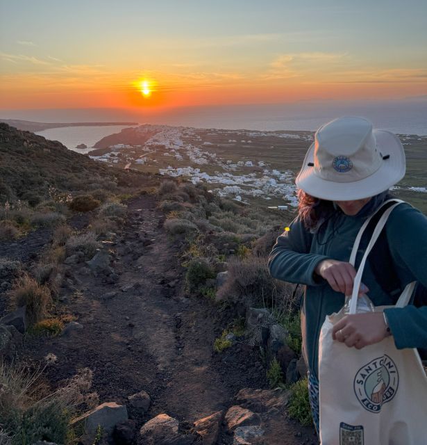 Santorini: Sunset Walking Tour in Caldera Path With Tasting - Tour Inclusions