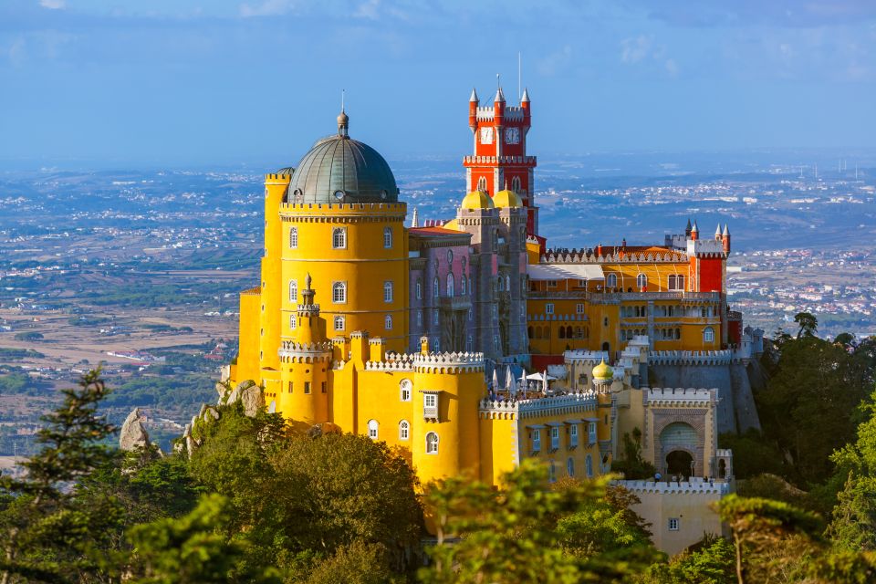 Sintra, Cascais, and Cabo Da Roca Private Tour From Lisbon - Tour Experience