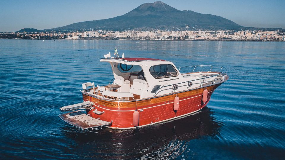 Sorrento: Private Boat Tour to Capri With Grottos and Drinks - Tour Highlights