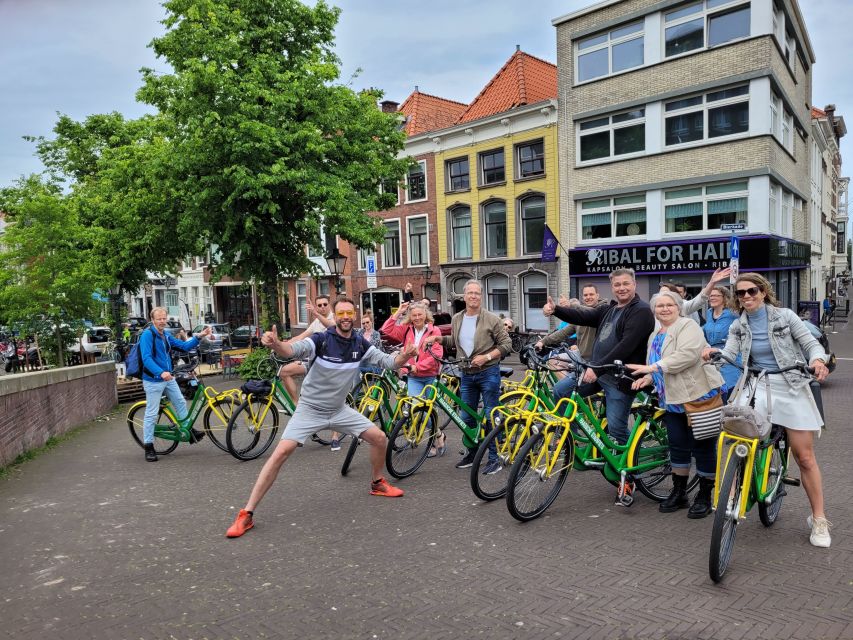 The Hague: Guided Bike Tour - Included Amenities