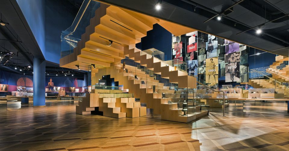 Toronto: Bata Shoe Museum Entrance Ticket - Museum Features and History