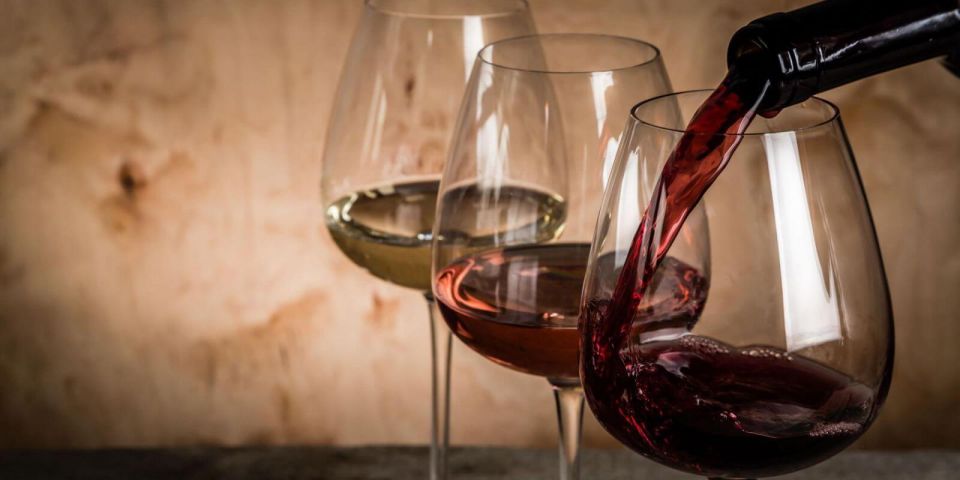 Wine Tasting in Athens: 8 Wines With a Private Guide - Wine Bars Itinerary in Athens