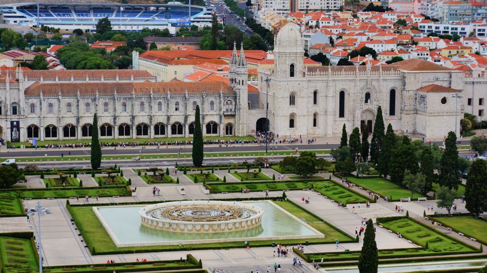 4-Hour Sightseeing Tour by Tuk-Tuk Lisbon Old Town and Belém - Tour Exclusions
