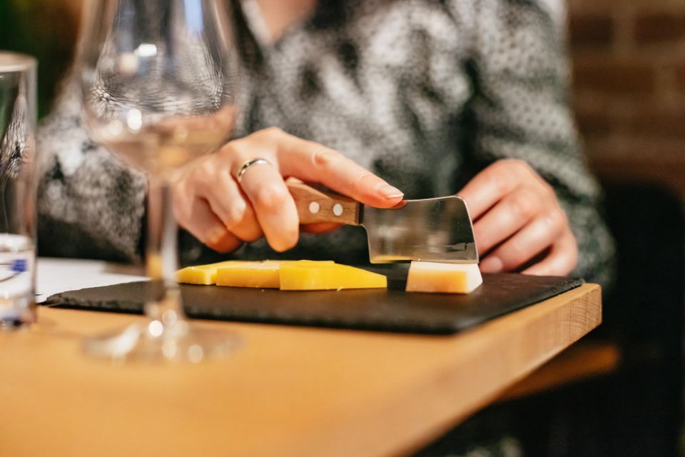 Amsterdam: Enjoy a Dutch Cheese-Tasting Session With Wine - Customer Reviews