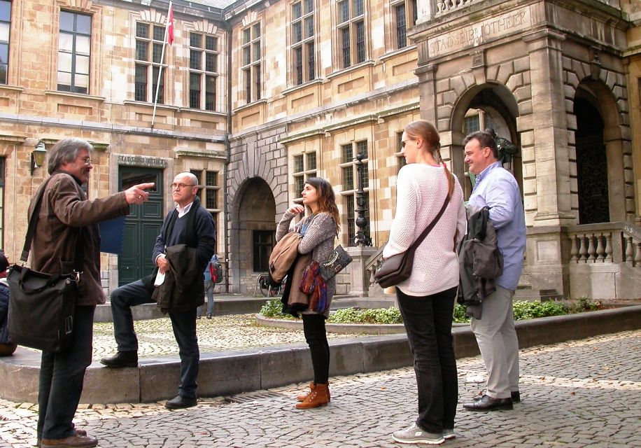 Antwerp: 2 Hour Highlights Walking Tour - Participant Information