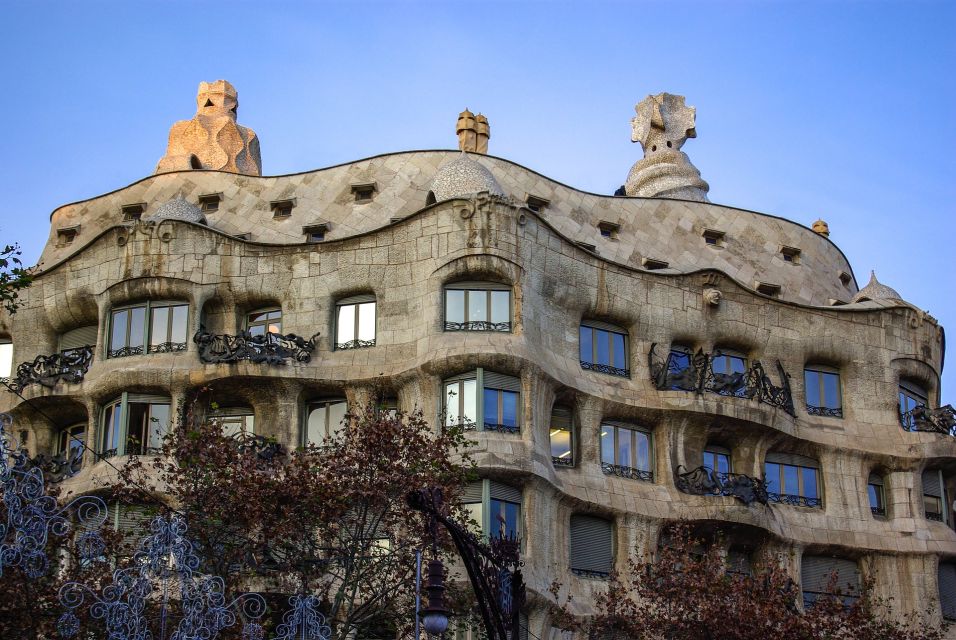 Barcelona Architecture Walking Tour With Casa Batlló Upgrade - Additional Information for Participants
