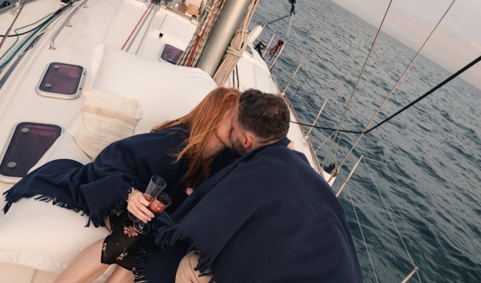 Barcelona: Marriage Proposal Boat Trip - Proposal Highlights and Options