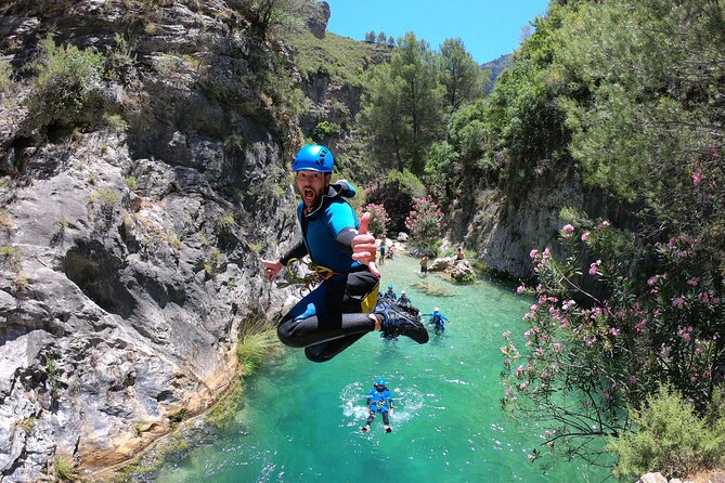 Canyoning Rio Verde - Inclusions: Transportation, Equipment, Water