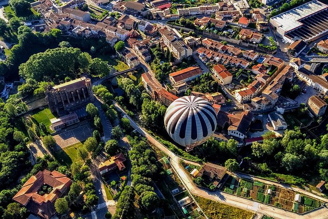 Catalonia Hot Air Balloon Ride and Breakfast Over the Volcanoes of La Garrotxa - Guest Feedback