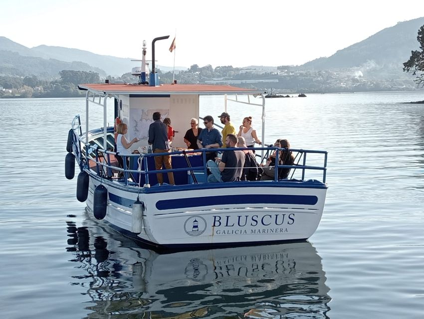 Discovering Vigo Ria and Mussels in the Traditional Boat - Inclusions