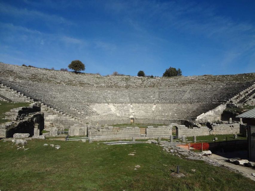 Ioannina: Dodoni Theater & Archaeological Museum Tour - Ioannina Archaeological Museum