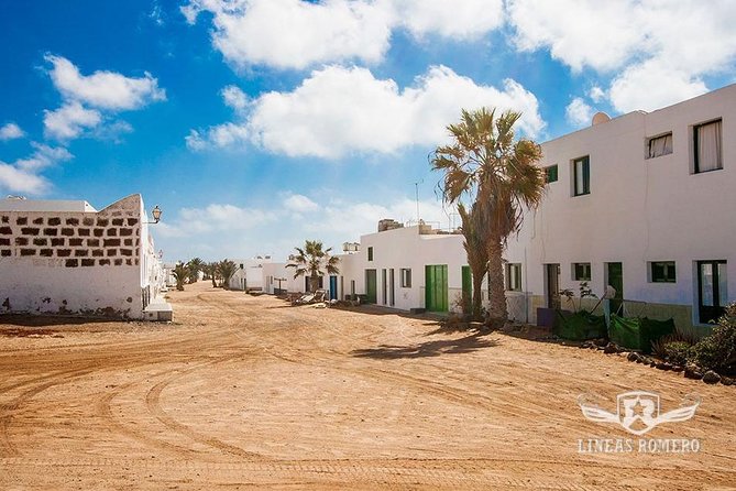 La Graciosa at Your Leisure (Bus Transfer and Return Ferry Ticket) - Pickup and Drop-off