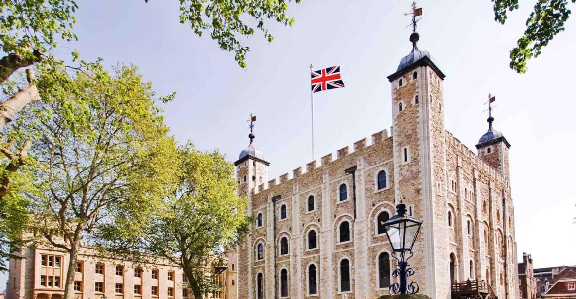 London: Westminster Private Walking Tour & Tower of London - Tour Experience