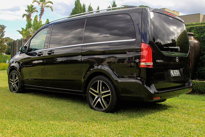 Luxury Sydney Airport Arrival Transfer - Inclusions and Amenities