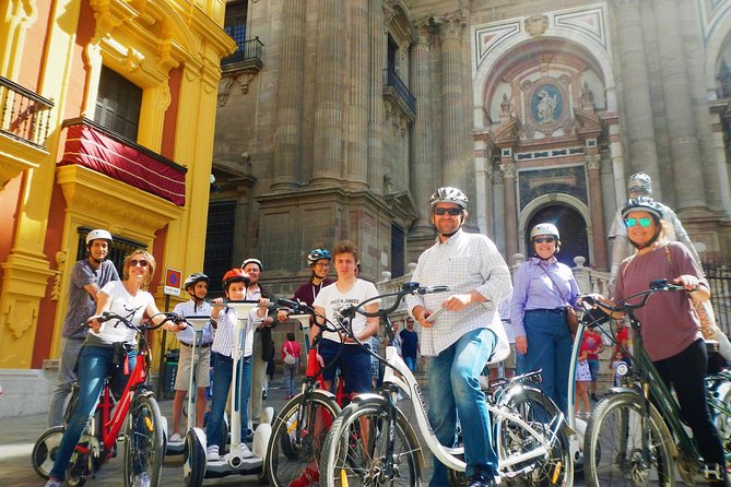 Malaga Electric Bikes Guided Tour - Directions