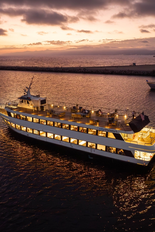 Marina Del Rey: Christmas Eve Buffet Brunch or Dinner Cruise - Inclusions