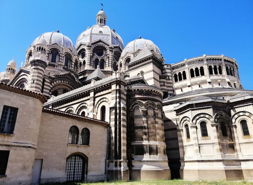 Marseille: Express Walk With a Local in 15 Minutes - Gastronomic Delights Revealed
