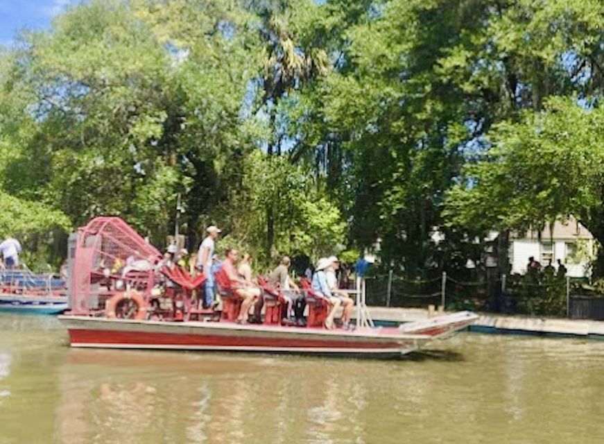 New Orleans: 10 Passenger Airboat Swamp Tour - Restrictions