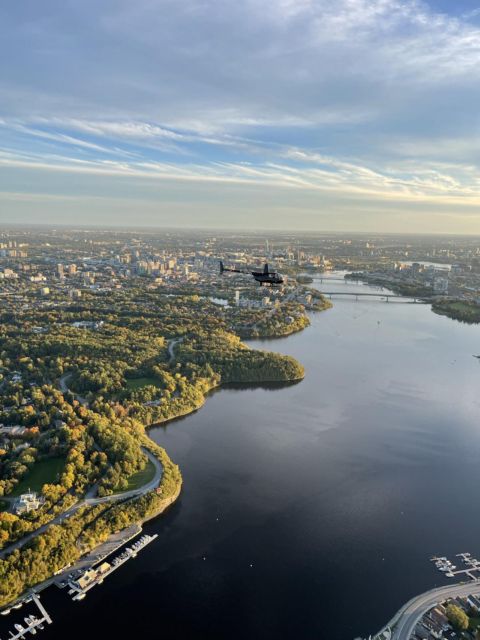 Ottawa: Helicopter Ride With Live Commentary - Meeting Point