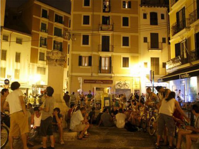 Palma De Mallorca: Old Town Atmospheric Evening Tour - Customer Reviews