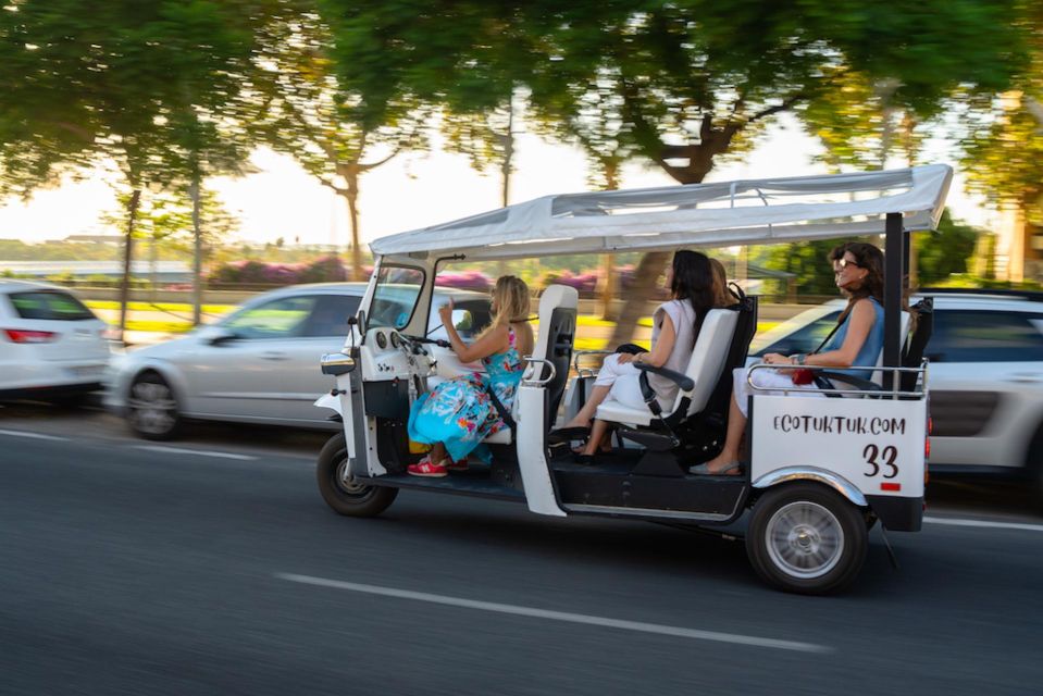 Paris: City Tour by Private Eco Tuk-Tuk - Pickup Information