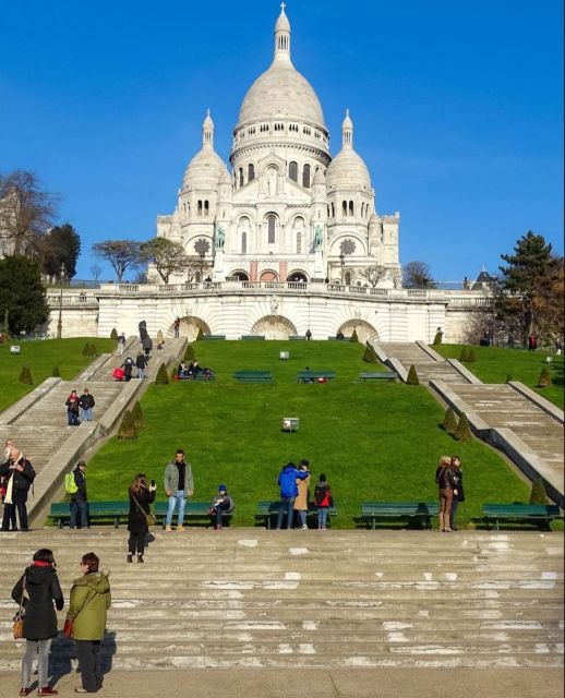 Paris: Montmartre Hill & Sacré-Cœur Guided Walking Tour - Reviews and Ratings