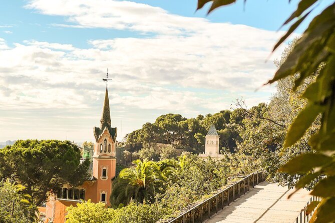 Park Guell & Sagrada Familia Tour With Skip the Line Tickets - Tour Experience