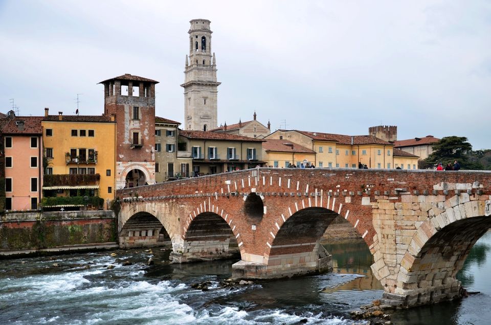 Private Tour to Lake Garda and Sirmione - Inclusions