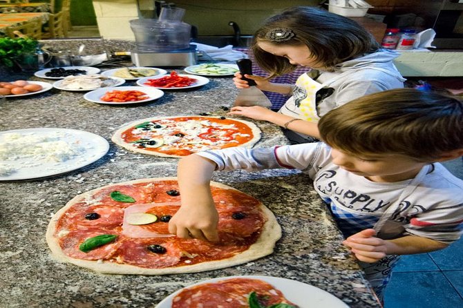 Rome For Kids: Small Group Pizza Making Class - Location and Attire