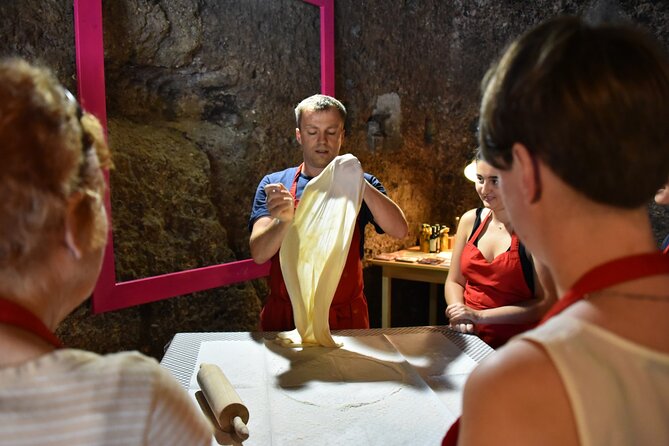 Salzburg Christmas Cookies and Apple Strudel Cooking Lesson - Food and Tasting