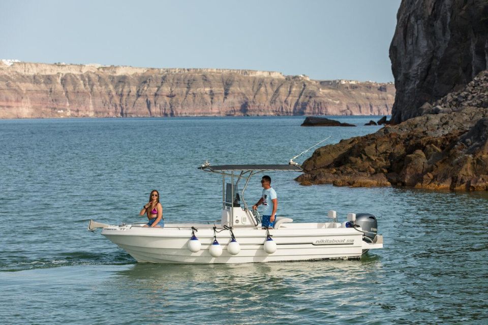 Santorini: Boat Rental With License - Additional Tips for a Pleasant Experience