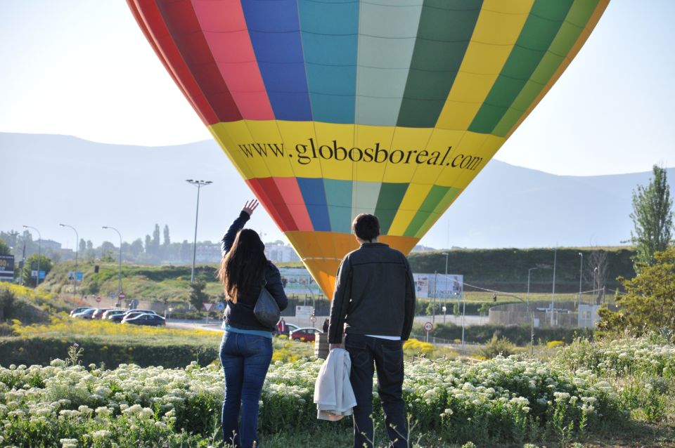 Segovia: Private Balloon Ride for 2 With Cava and Breakfast - Important Information