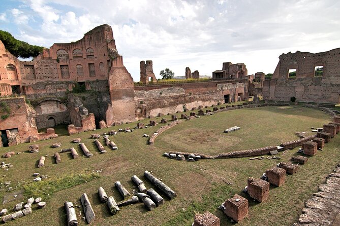 Skip-The-Line Colosseum Tour With Roman Forum & Palatine Hill - Guide Expertise