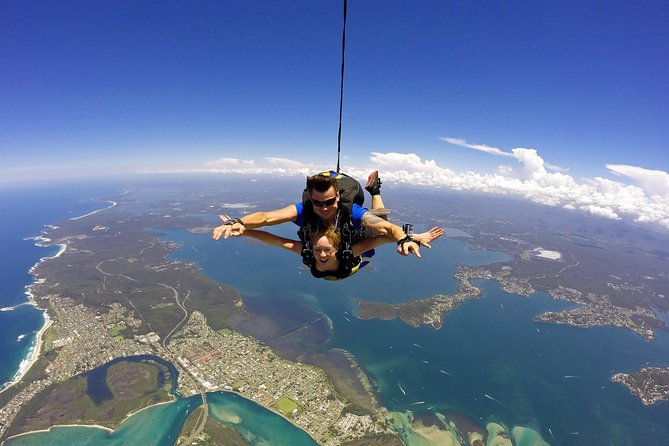 Skydive Sydney-Newcastle up to 15,000ft Tandem Skydive - Reviews and Ratings