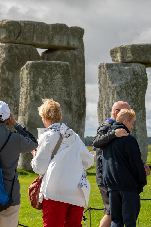 Southampton: Cruise Transfer to London via Stonehenge - Reservation Process