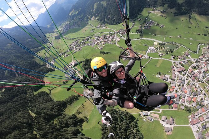 Tandem Paragliding in Neustift - Directions