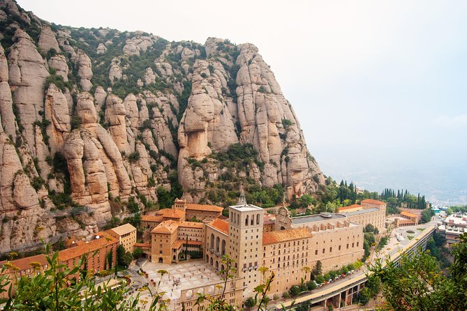 Transfer to Montserrat Monastery From Barcelona - Visitor Reviews and Recommendations